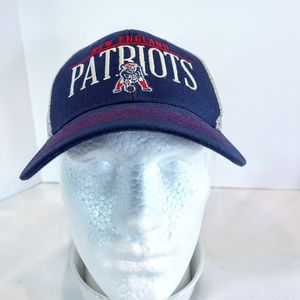 Patriots NFL New England Throwback Logo Adjustable Trucker Hat SnapBack